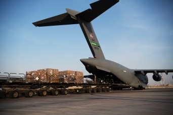 US delivers humanitarian aid to Beirut