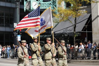 Servicemembers celebrate Italian American culture during Chicago’s 70th Annual Columbus Day parade