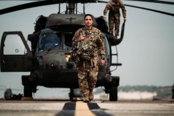 Black Hawk pilot finds her calling in the Army